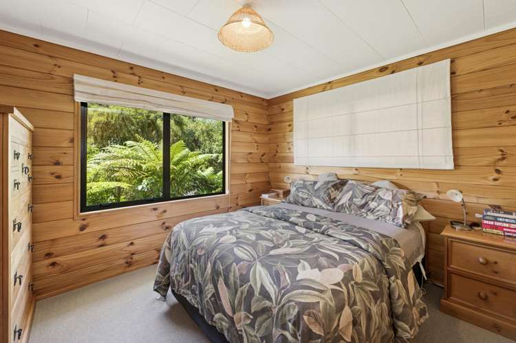 19 Huriwaka Street Kuratau_12