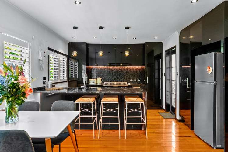 39 Sherwood Avenue Te Atatu South_9