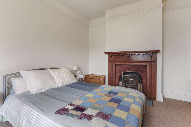 47 Pitcairn Crescent Bryndwr_11