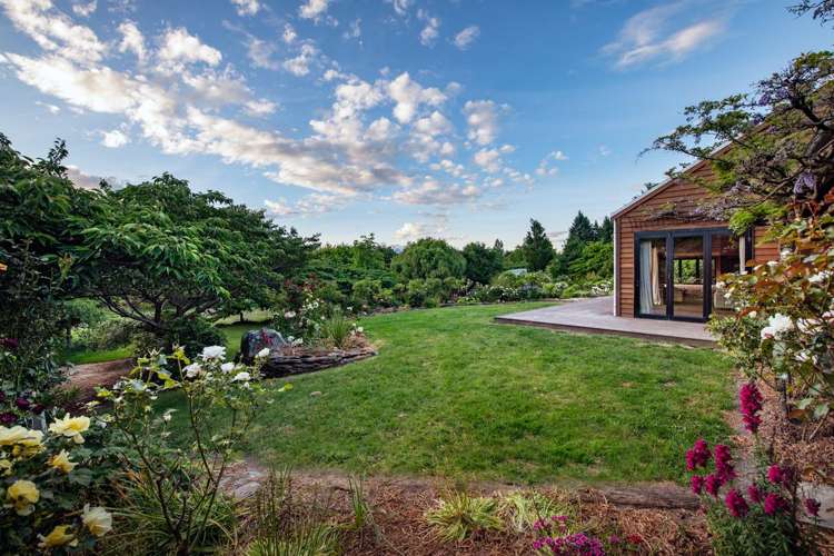 46 Ballantyne Road Wanaka_12