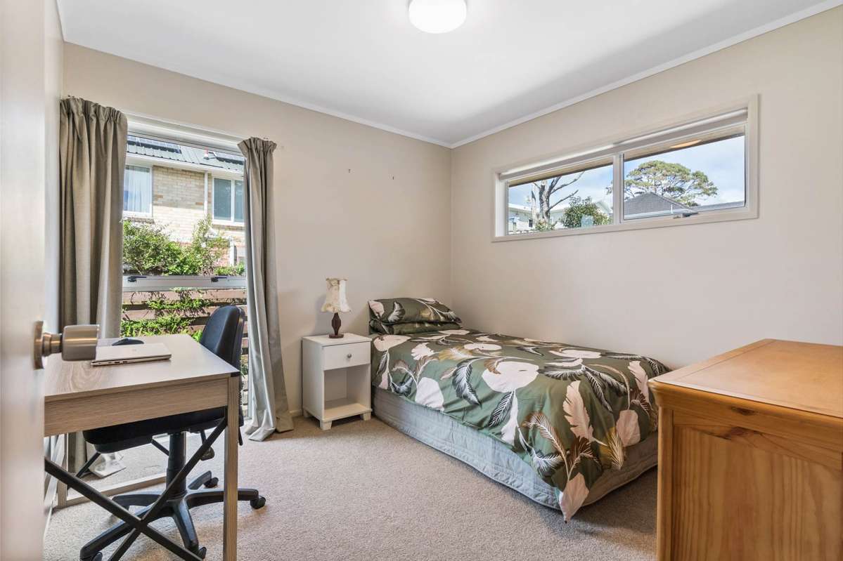2/42 Eastglen Road_2