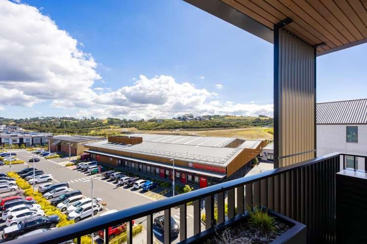 301/84C Te Oneroa Way Long Bay_7