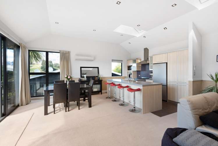 22 Greenstone Place Fernhill/Sunshine Bay_19