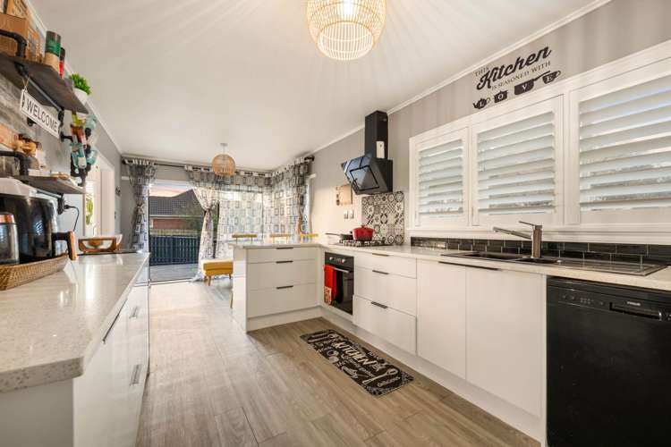 21 Orams Road Hillpark_13