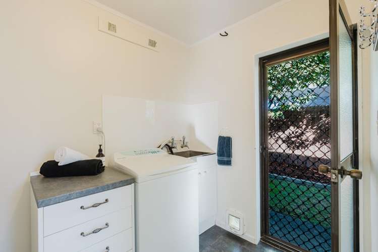 9f Cameron Road Hamilton East_13