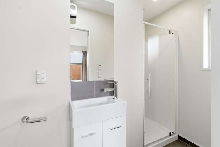 52 Somerville Crescent Aidanfield - Christchurch_11