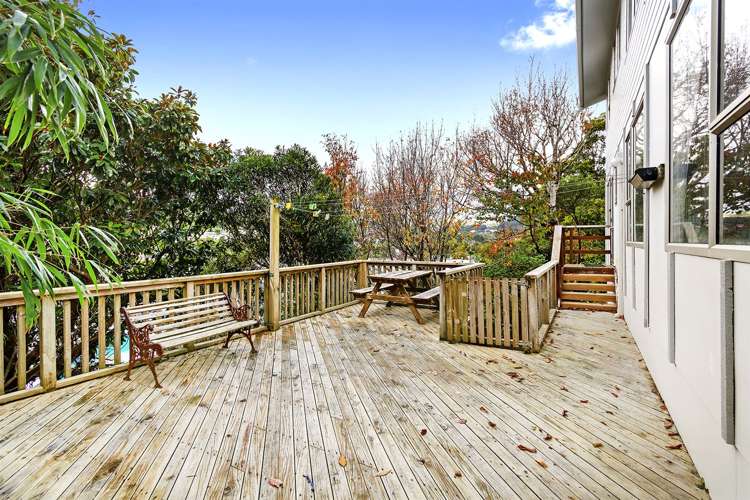 15a Kereru Bend Tawa_16