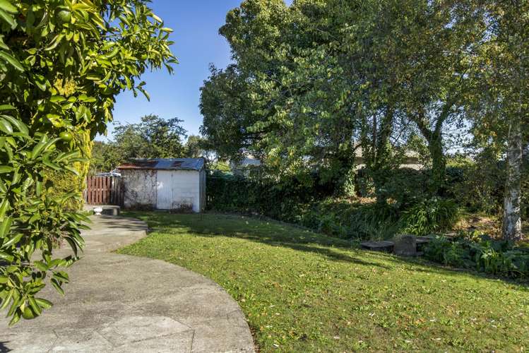 2 David Street Yelverton_16