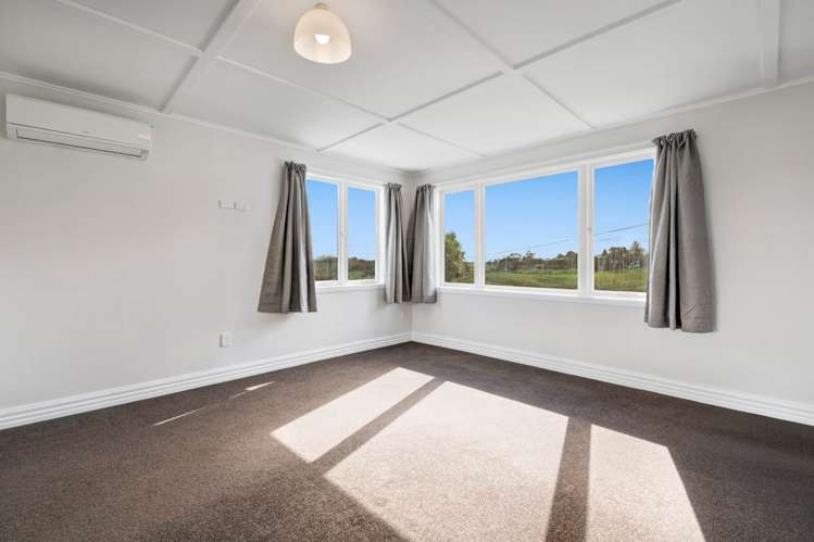 129 Mangakura Road Helensville_11