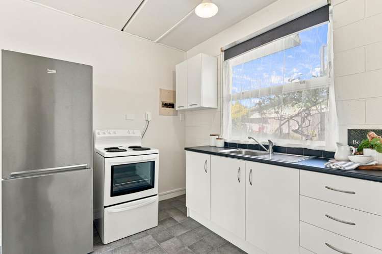 7/29 Ingestre Street Whanganui Central_11