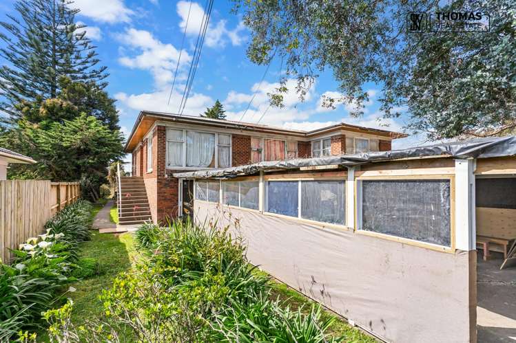 18 Monterey Avenue_2