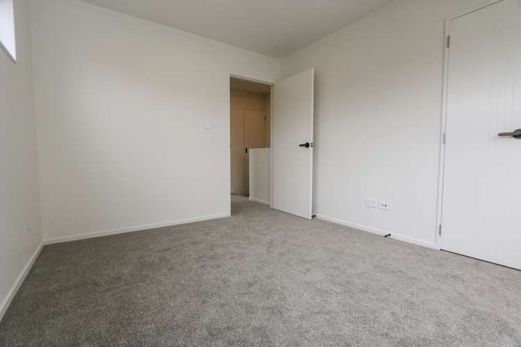 41 Coates Crescent Panmure_13