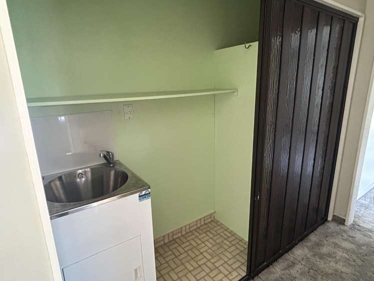12 Nelson Square 10728_16