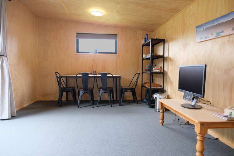 10 Walker Street Riverton_7