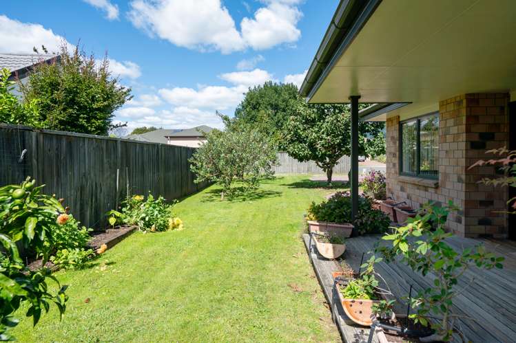 8 Courtenay Place Owhata_21