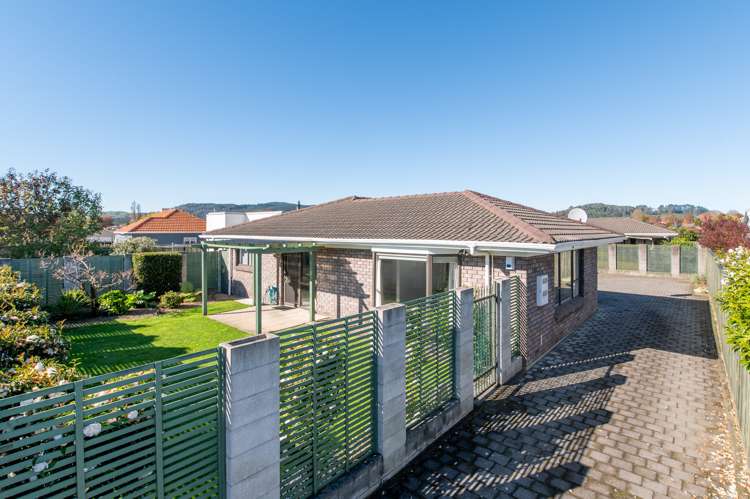 42 Robertson Street_0