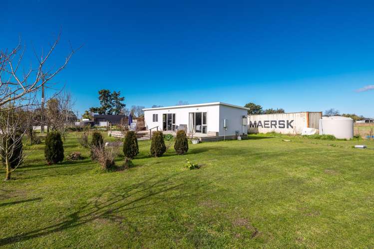 2 Makikihi Beach Road Makikihi_15