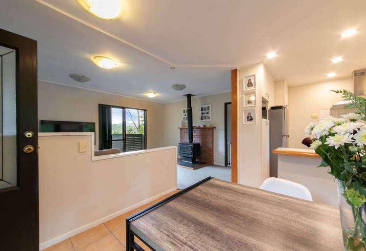 39 York Road Titirangi_2