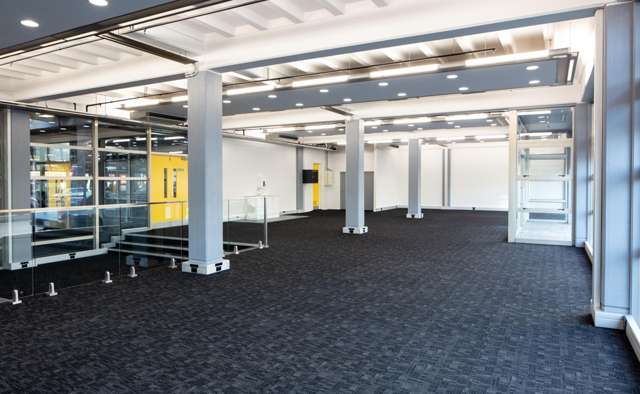 Retail / Office for Lease | 275m² | 8 Car Parks
