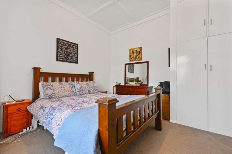 34 Te Aroha Street Hamilton East_13