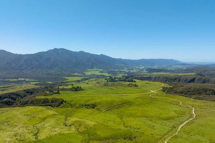 220 Quartz Range Road Bainham_14