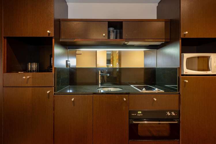 4/257F Wakefield Street_3