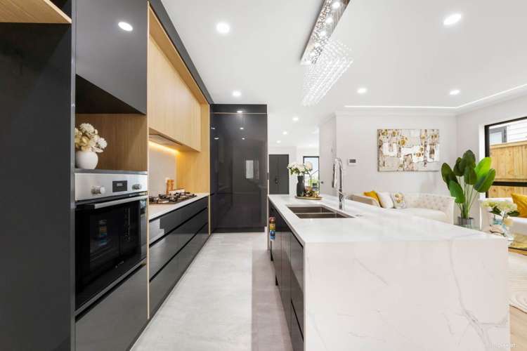 126 McQuoids Road Flat Bush_7