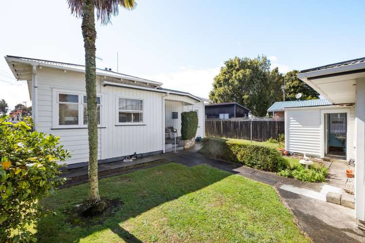 1 Livingstone Avenue Nawton_12