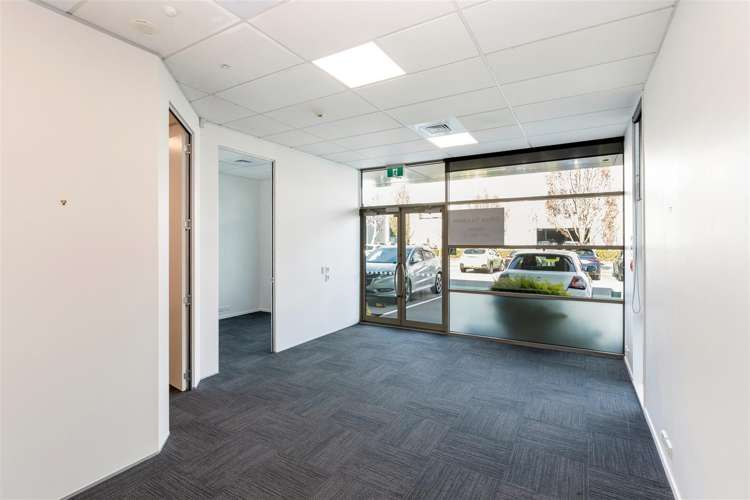 B3/92 Russley Road Russley_16