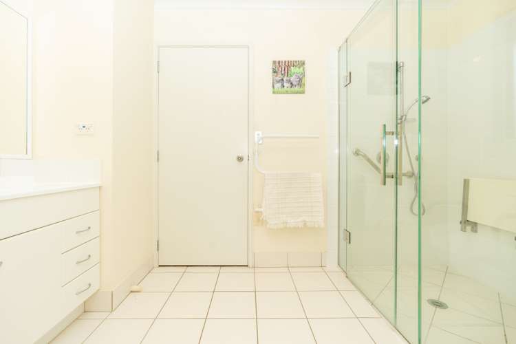 24/16 Rototuna Road Flagstaff_23