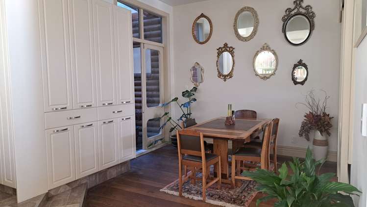 8 Dawson Street Berhampore_0