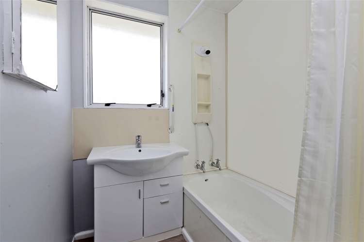 406 Portsmouth Road Flaxmere_5