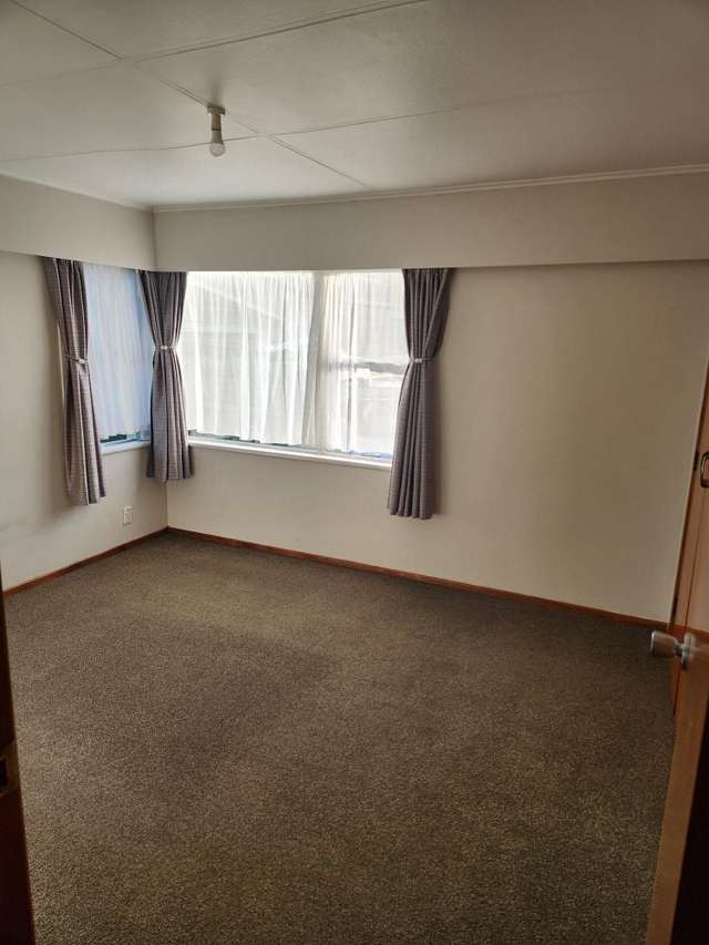 69 Karamu Crescent Wainuiomata_2
