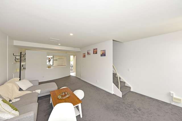 5/33 Winchester Street Merivale_4