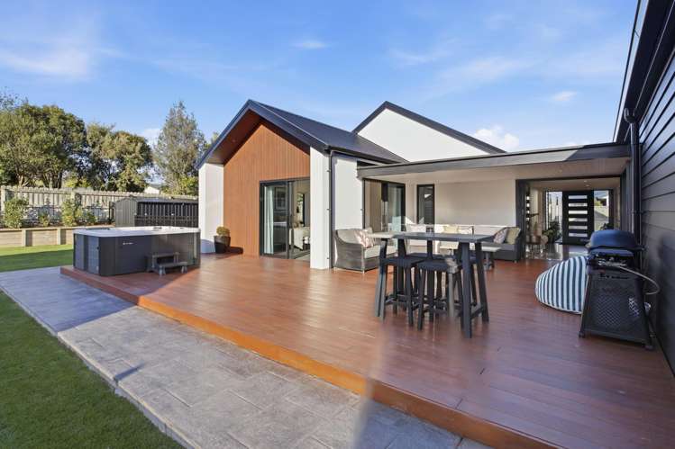 16 Three Kings Court Outram_24