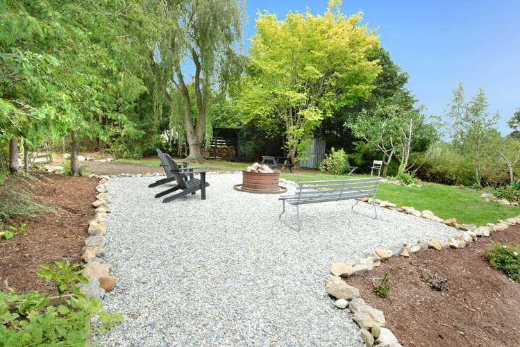 8 Irvine Street Lawrence_14