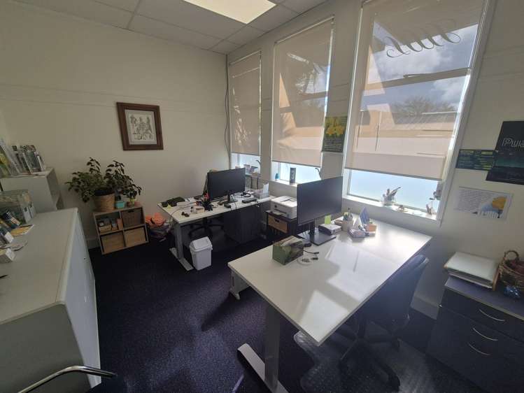 6 Hagley Street Porirua_3