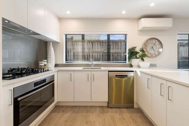 112b Gracechurch Drive Flat Bush_11