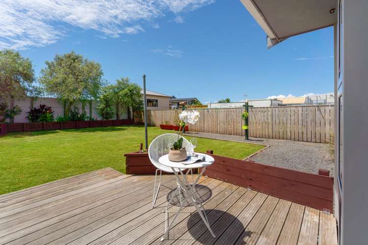 99 Seabury Avenue Foxton Beach_17