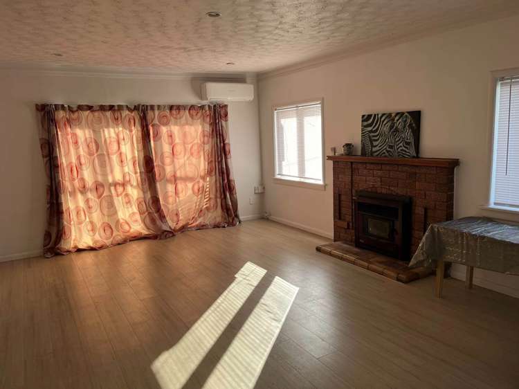 98 Portage Road New Lynn_6