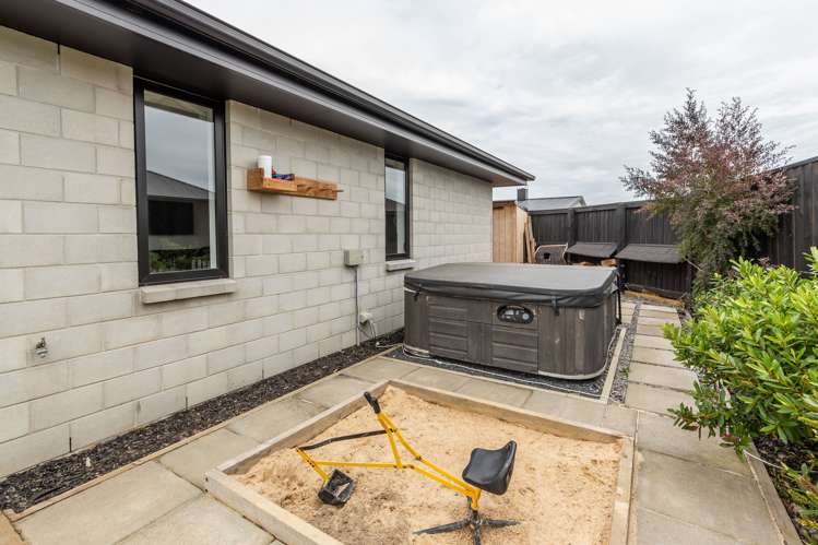 42 Territory Street Rolleston_24