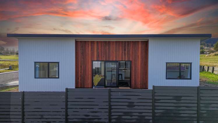 13 Meadowbank Drive Milton_17