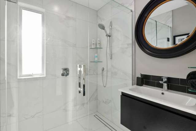 9 Maurice Harding Avenue Paerata_2