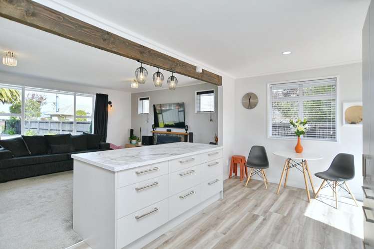 7 Barclay Place Burwood_9