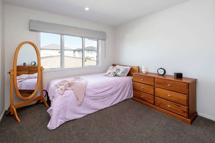 48 Pencaitland Drive Flat Bush_12