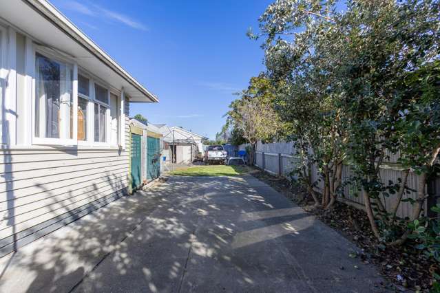 13 Scully Crescent Onekawa_2