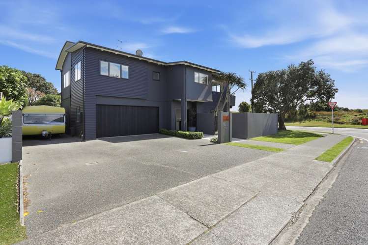 306 Papamoa Beach Road Papamoa_34