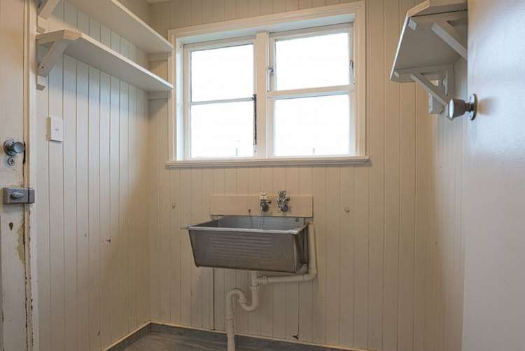 5 Beatty Crescent Hampstead_16