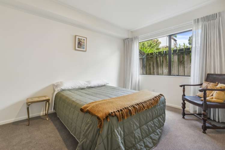 2/32 Charlotte Street Stanmore Bay_9