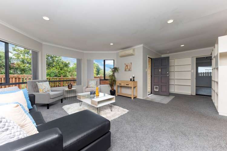 24a Fruitvale Road New Lynn_7